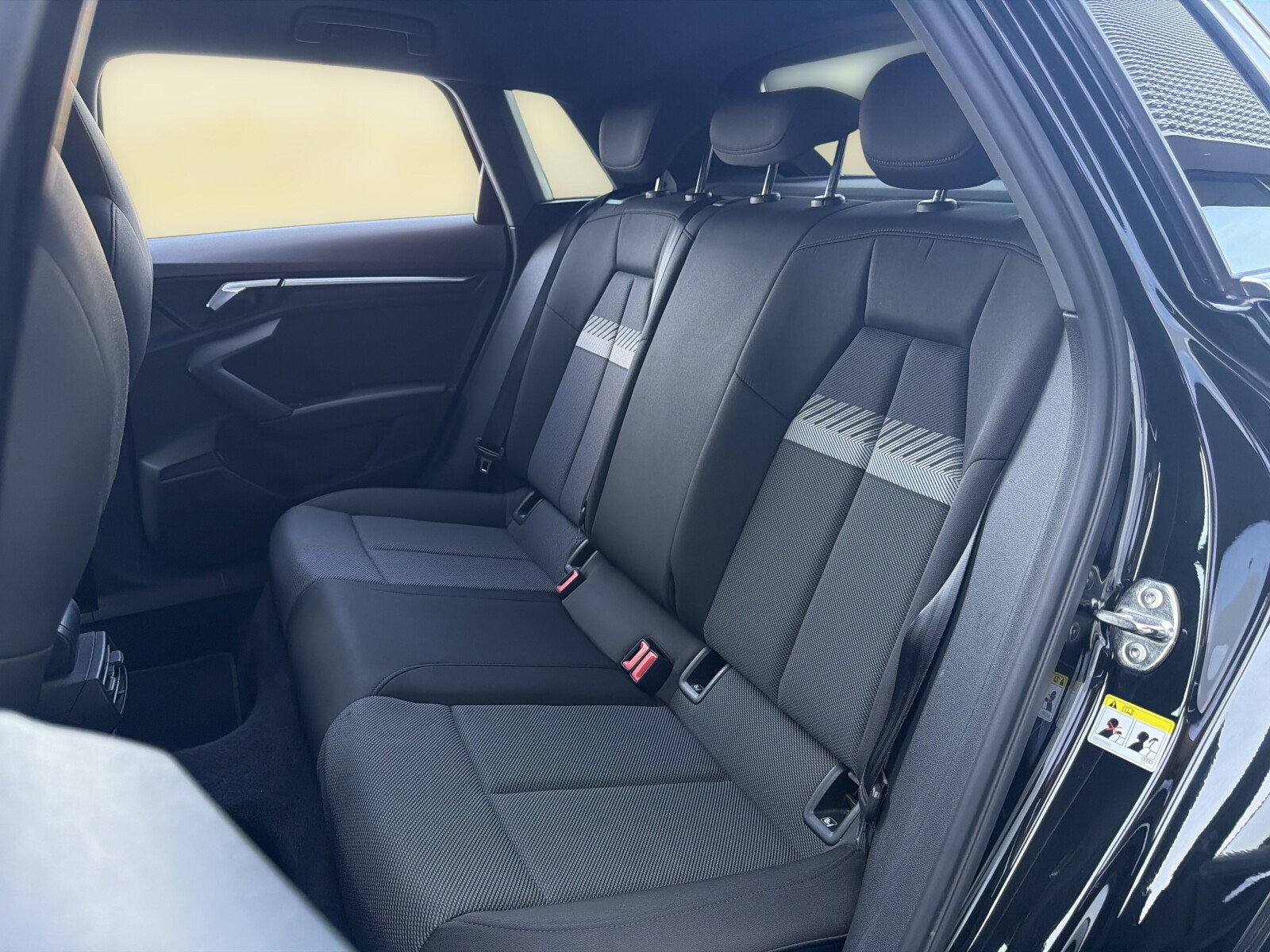 Audi A3 Sportback - zdjęcie 15