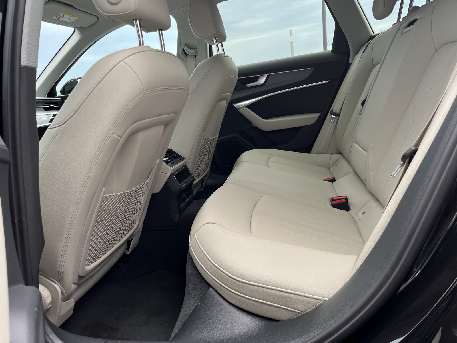 Audi A6 allroad - zdjęcie 14