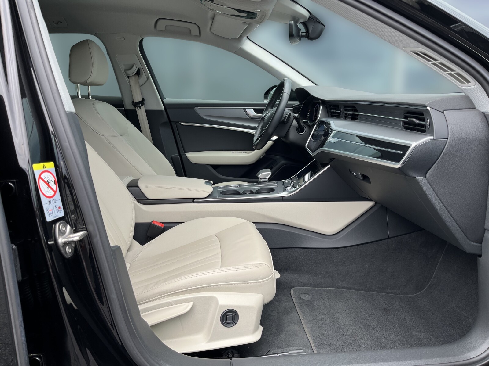 Audi A6 allroad - zdjęcie 16