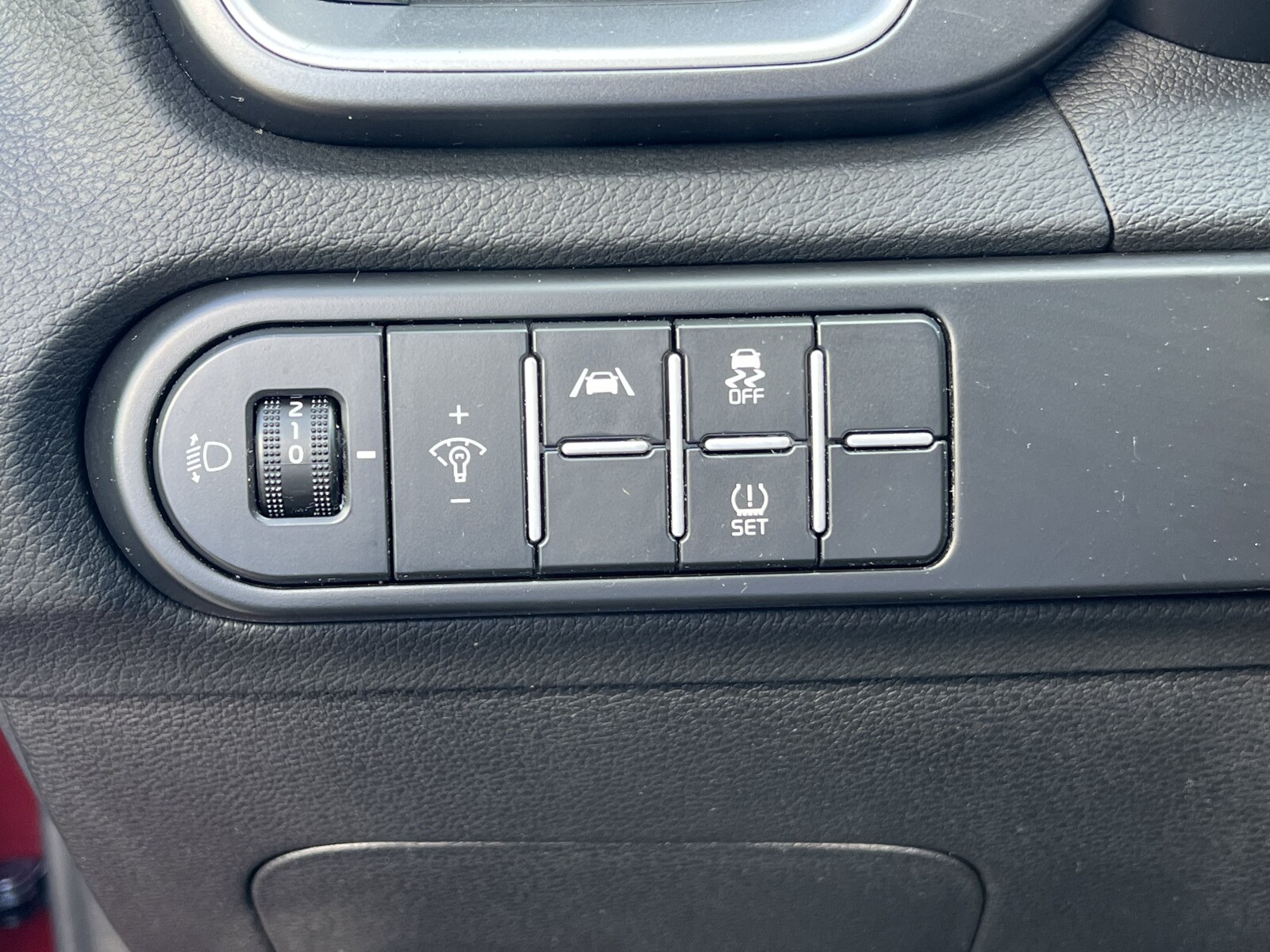 Kia Ceed - zdjęcie 10