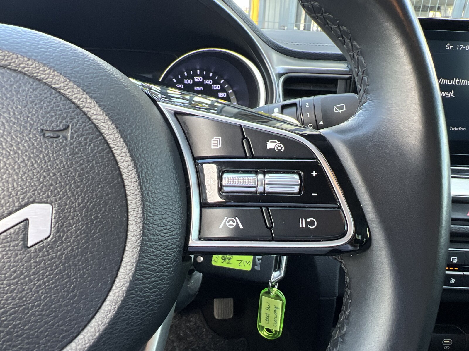 Kia Ceed - zdjęcie 13