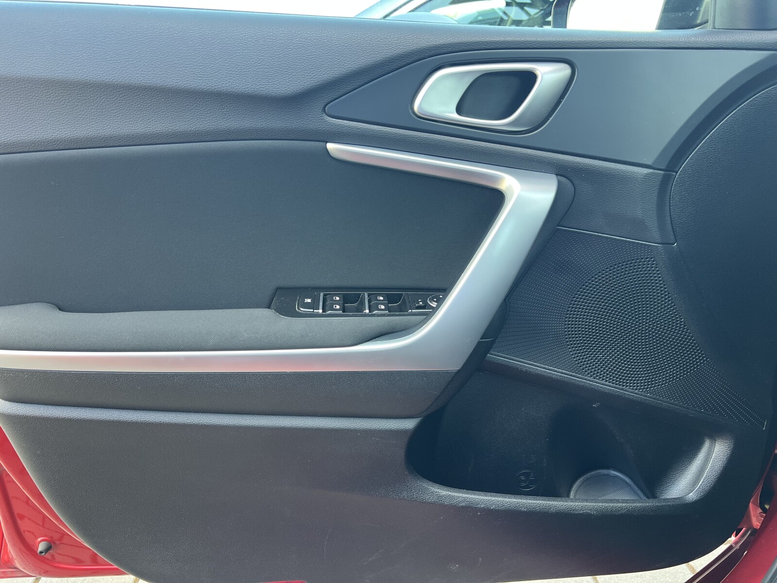 Kia Ceed - zdjęcie 9