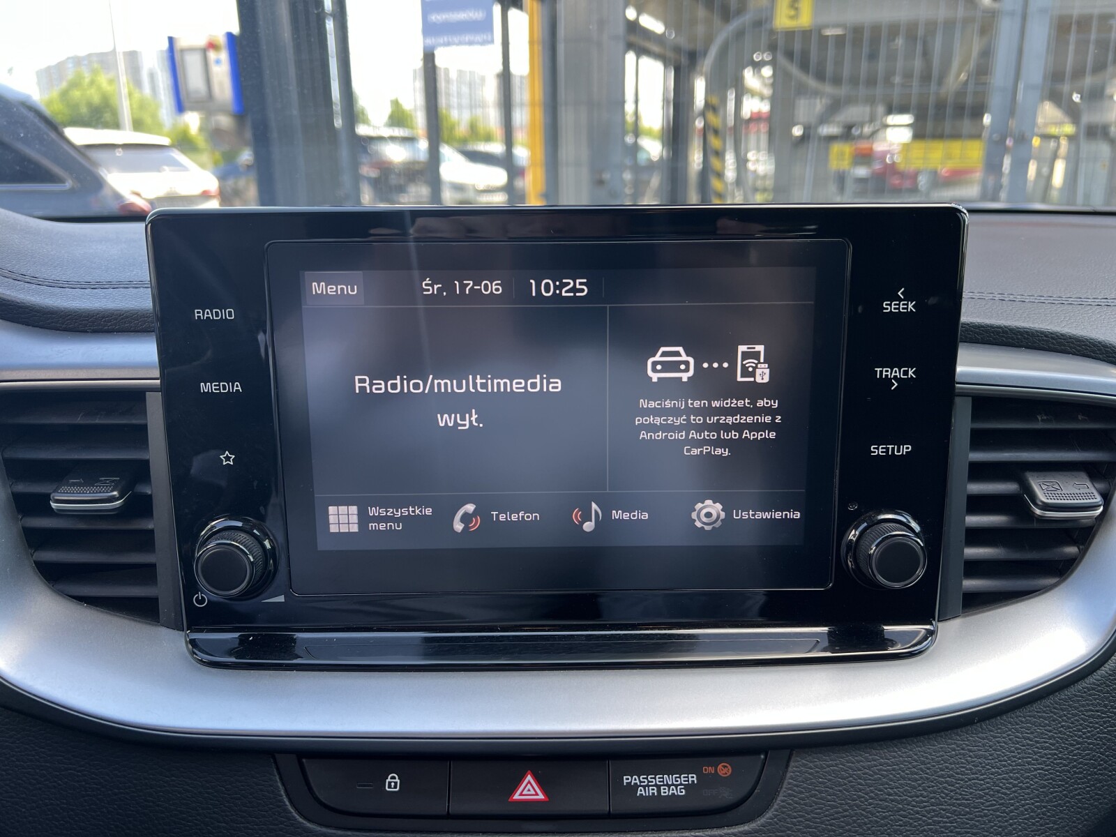Kia Ceed - zdjęcie 16