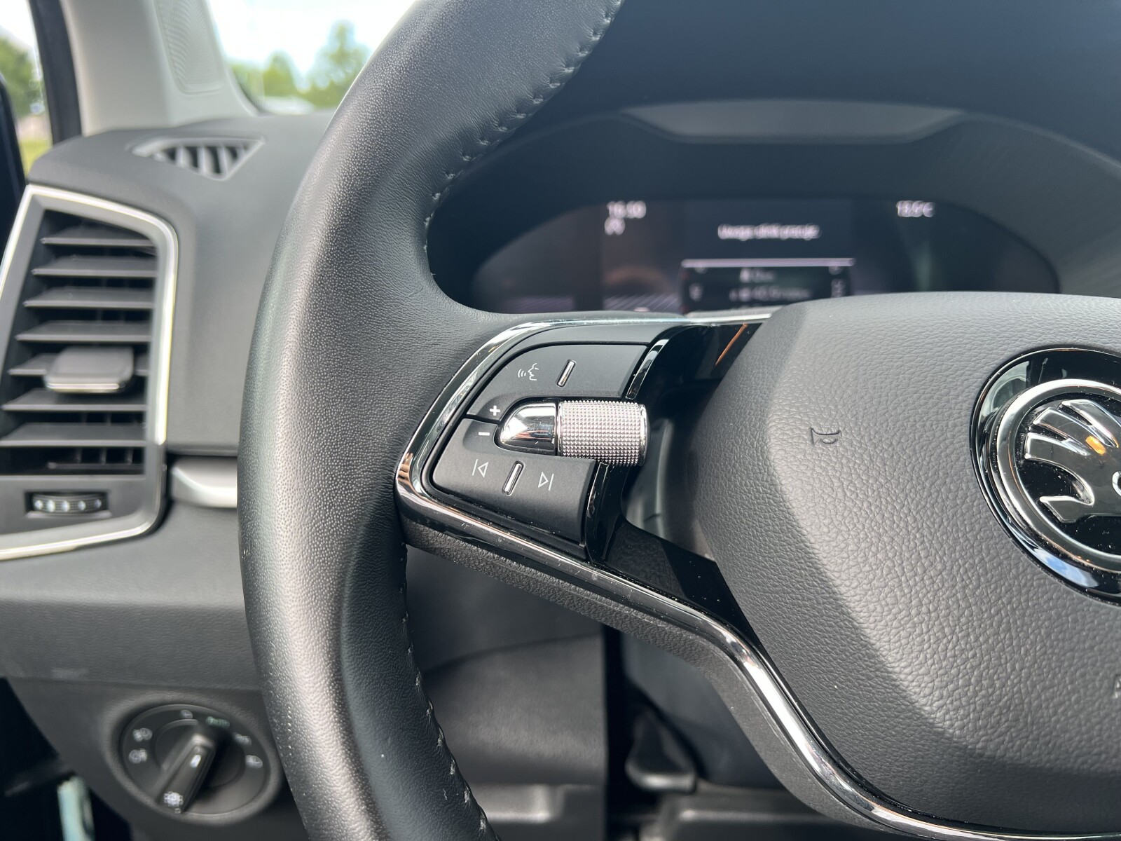 Škoda Karoq - zdjęcie 14