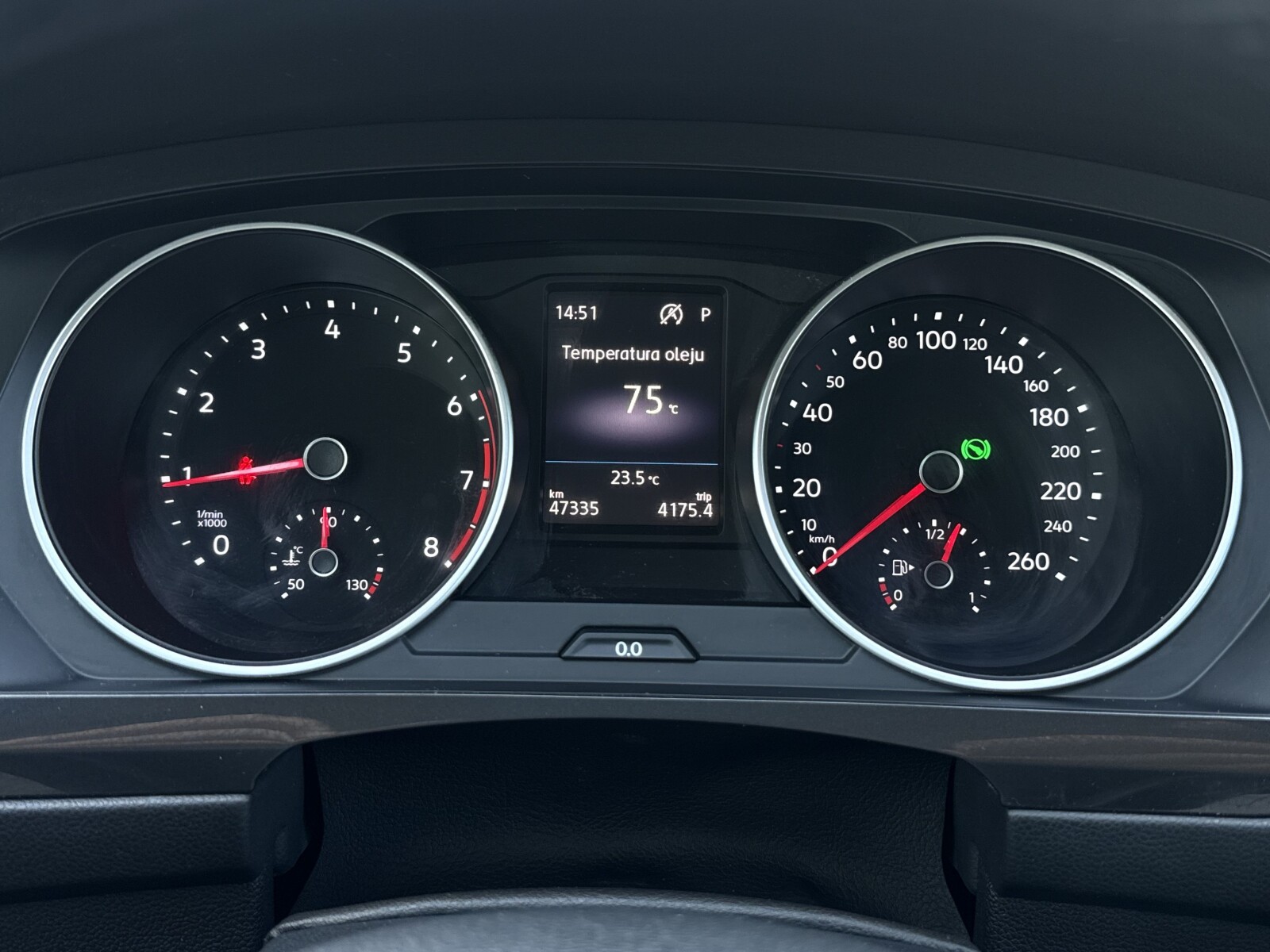 Volkswagen Tiguan - zdjęcie 21