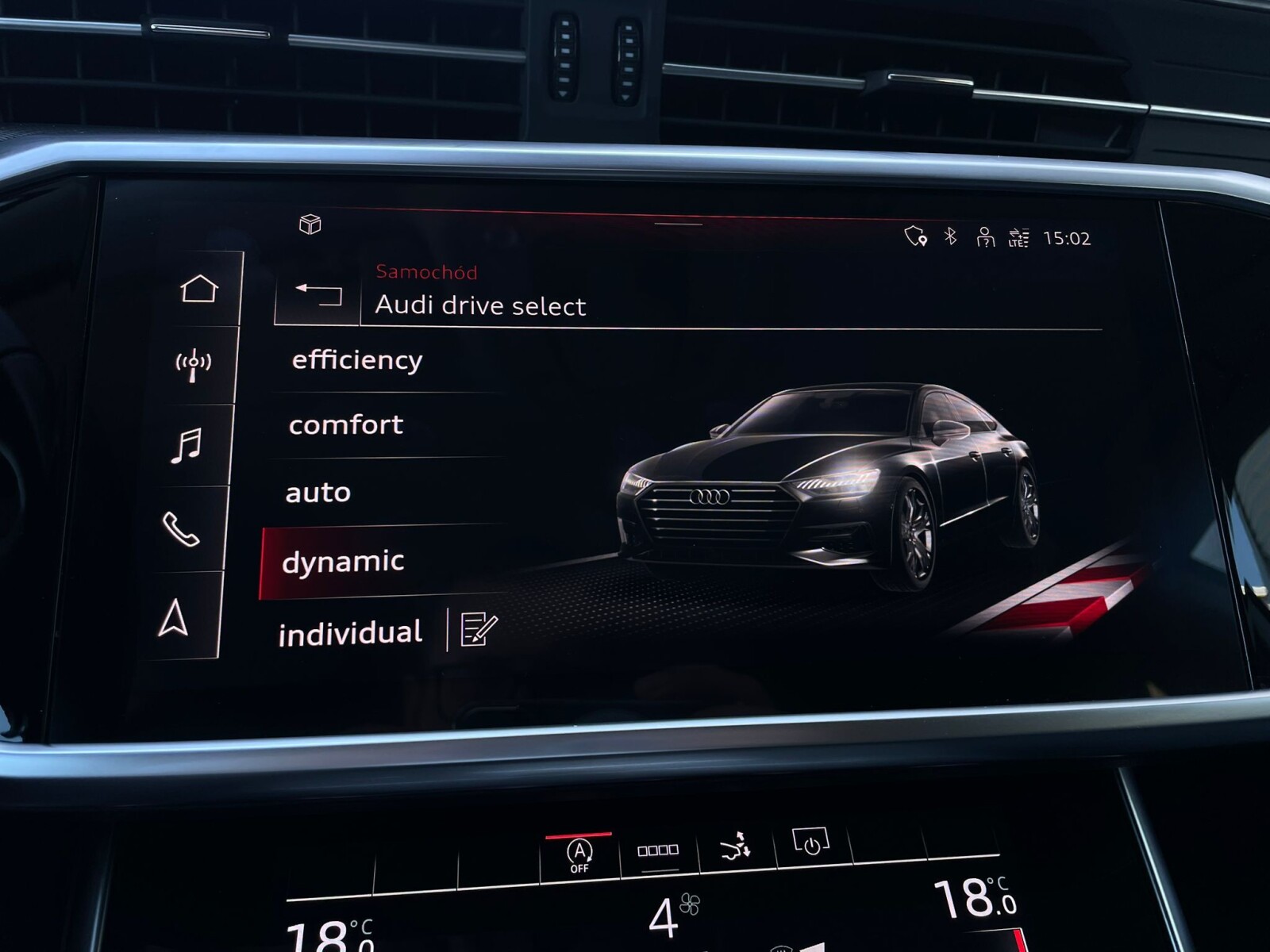 Audi A7 Sportback - zdjęcie 29
