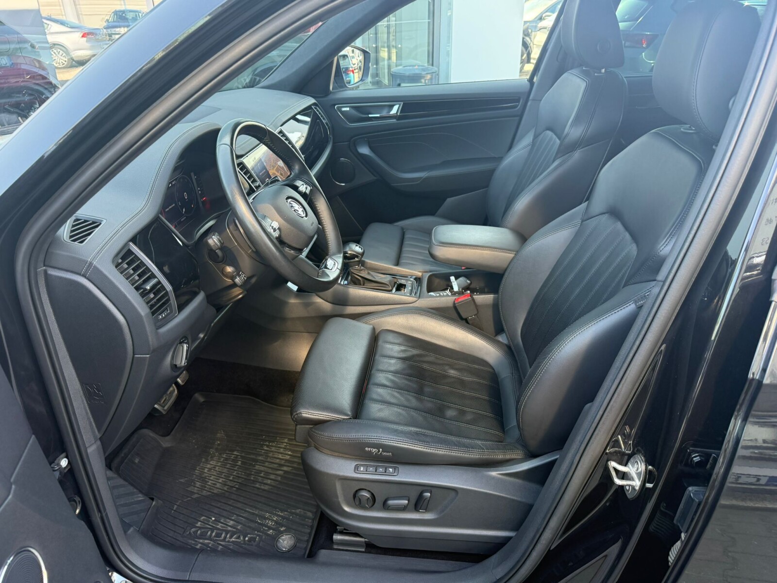 Škoda Kodiaq - zdjęcie 11