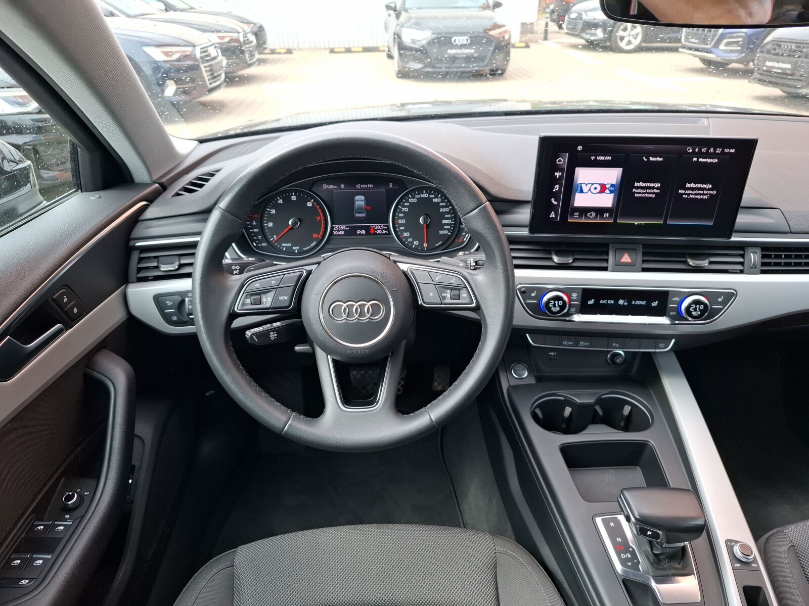 Audi A4 Limousine - zdjęcie 13
