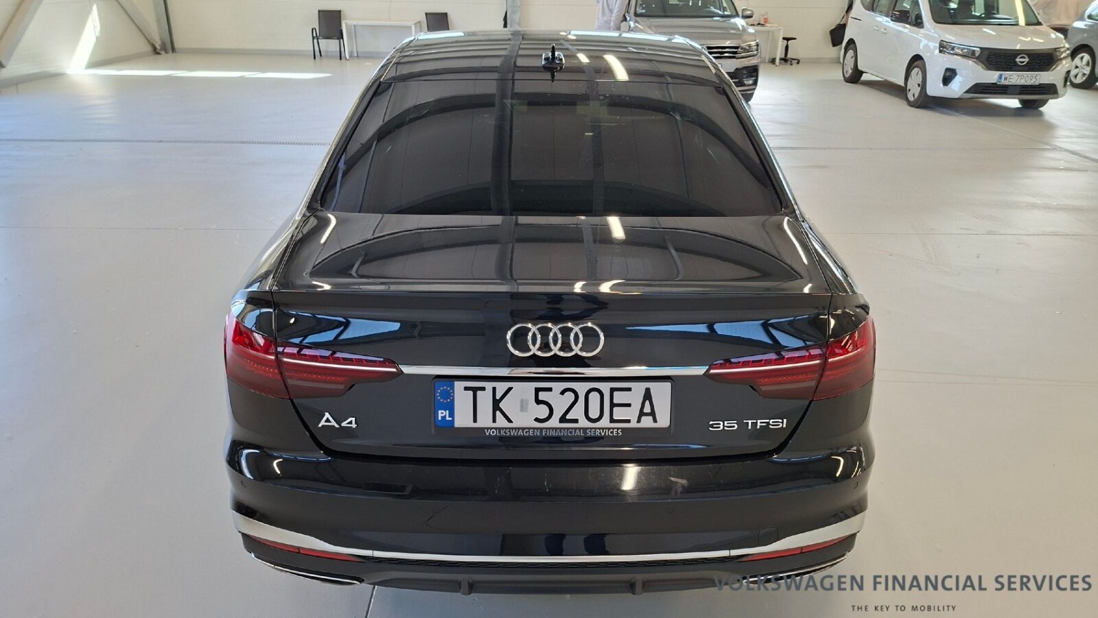 Audi A4 Limousine - zdjęcie 5