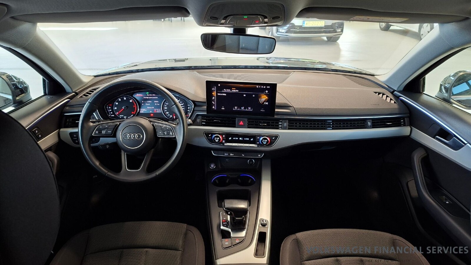 Audi A4 Limousine - zdjęcie 10