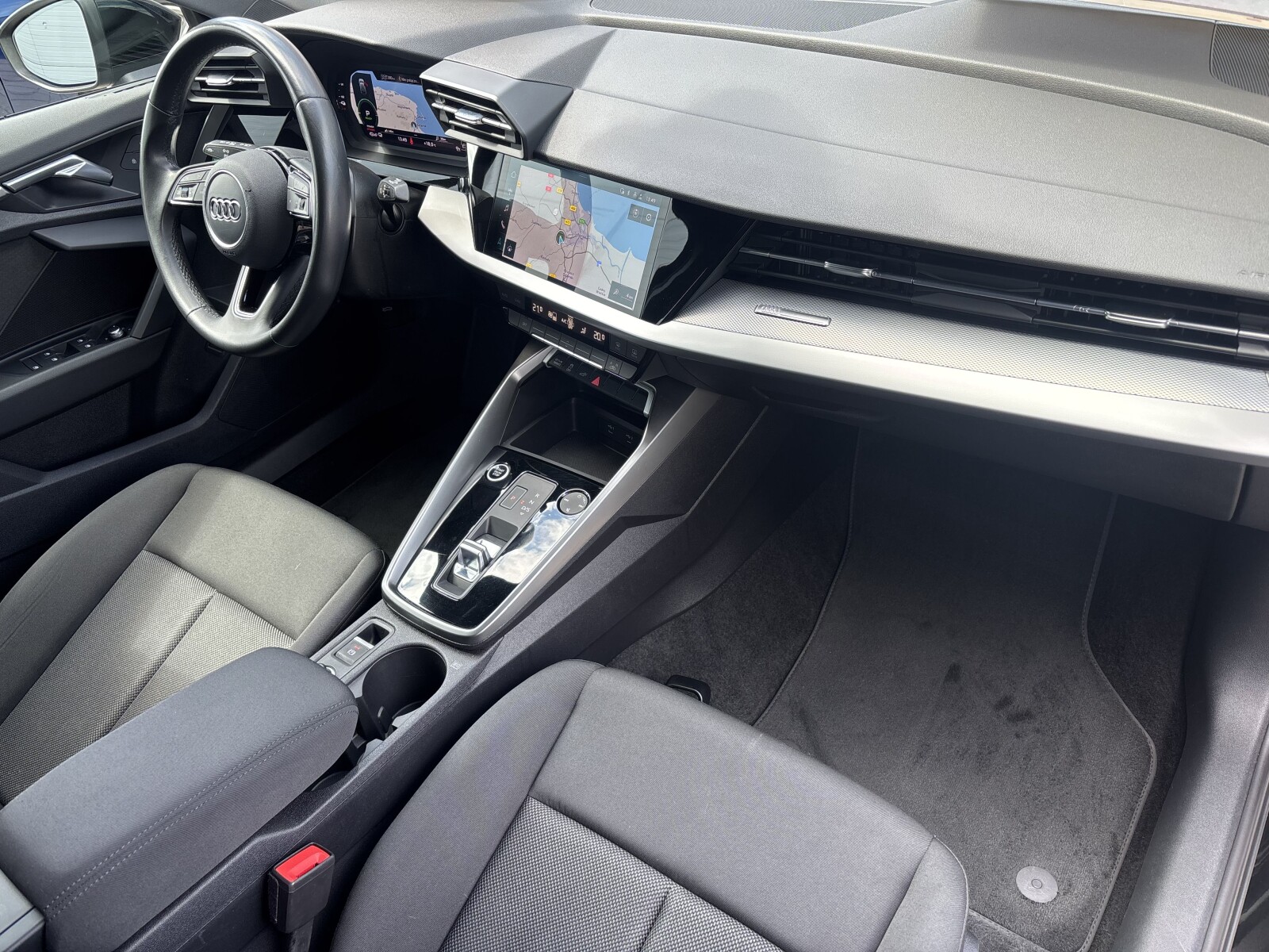 Audi A3 Sportback TFSI e - zdjęcie 28