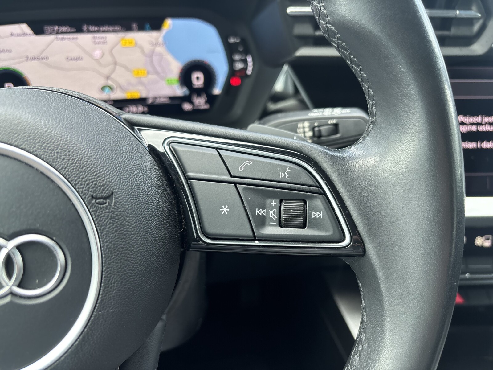 Audi A3 Sportback TFSI e - zdjęcie 14