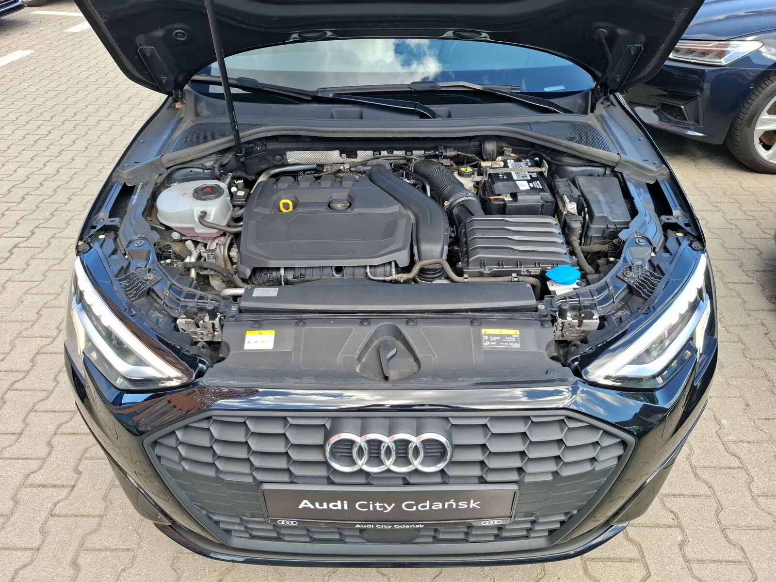 Audi A3 Sportback - zdjęcie 11