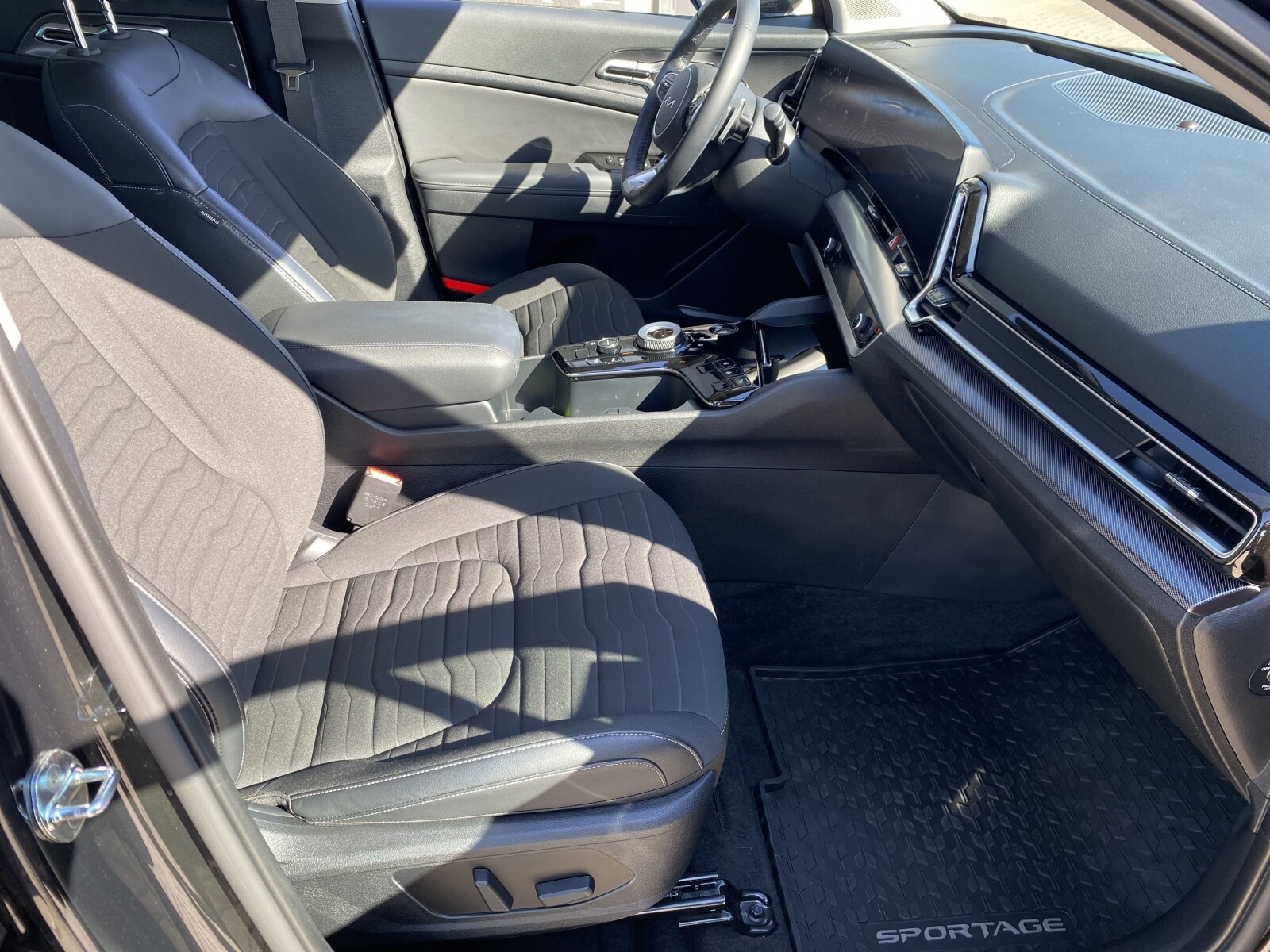 Kia Sportage - zdjęcie 15