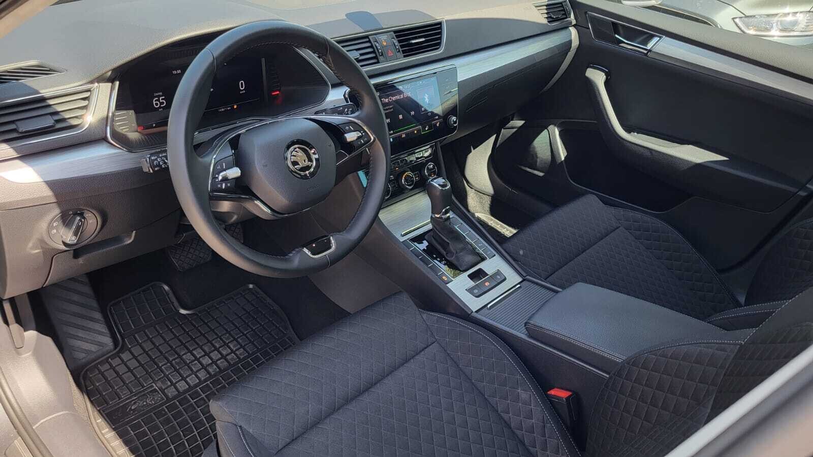 Škoda Superb - zdjęcie 10