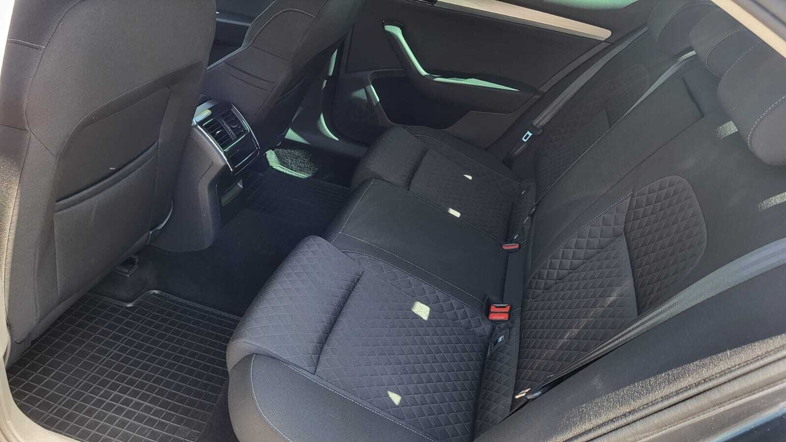 Škoda Superb - zdjęcie 12