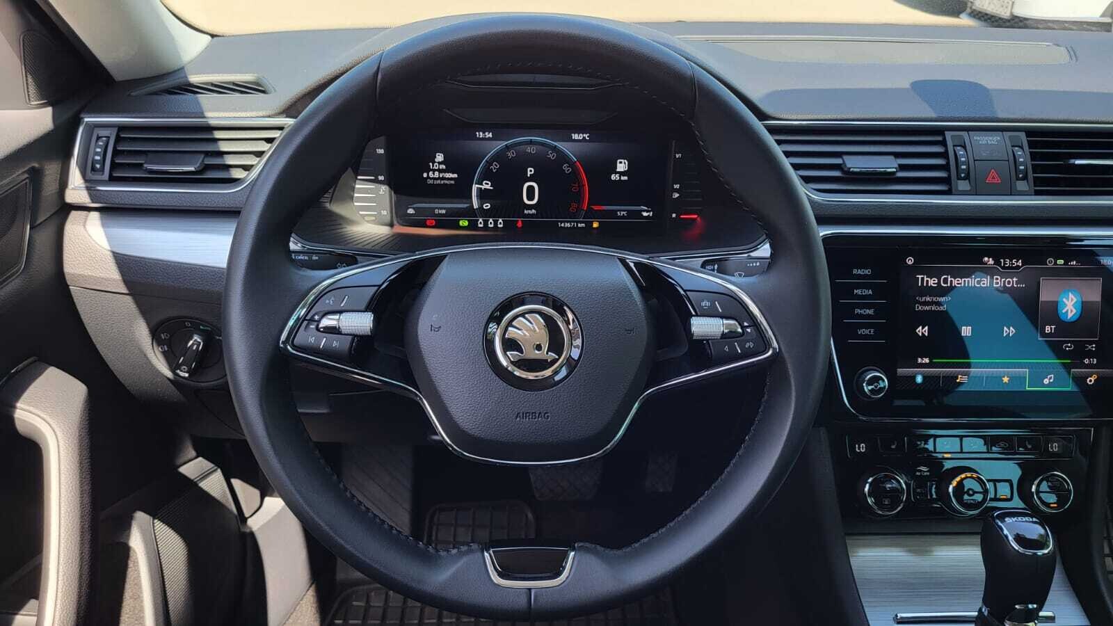 Škoda Superb - zdjęcie 19