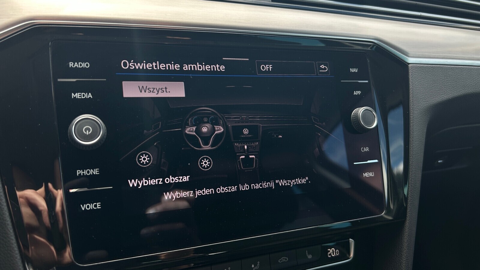 Volkswagen Passat Variant - zdjęcie 31