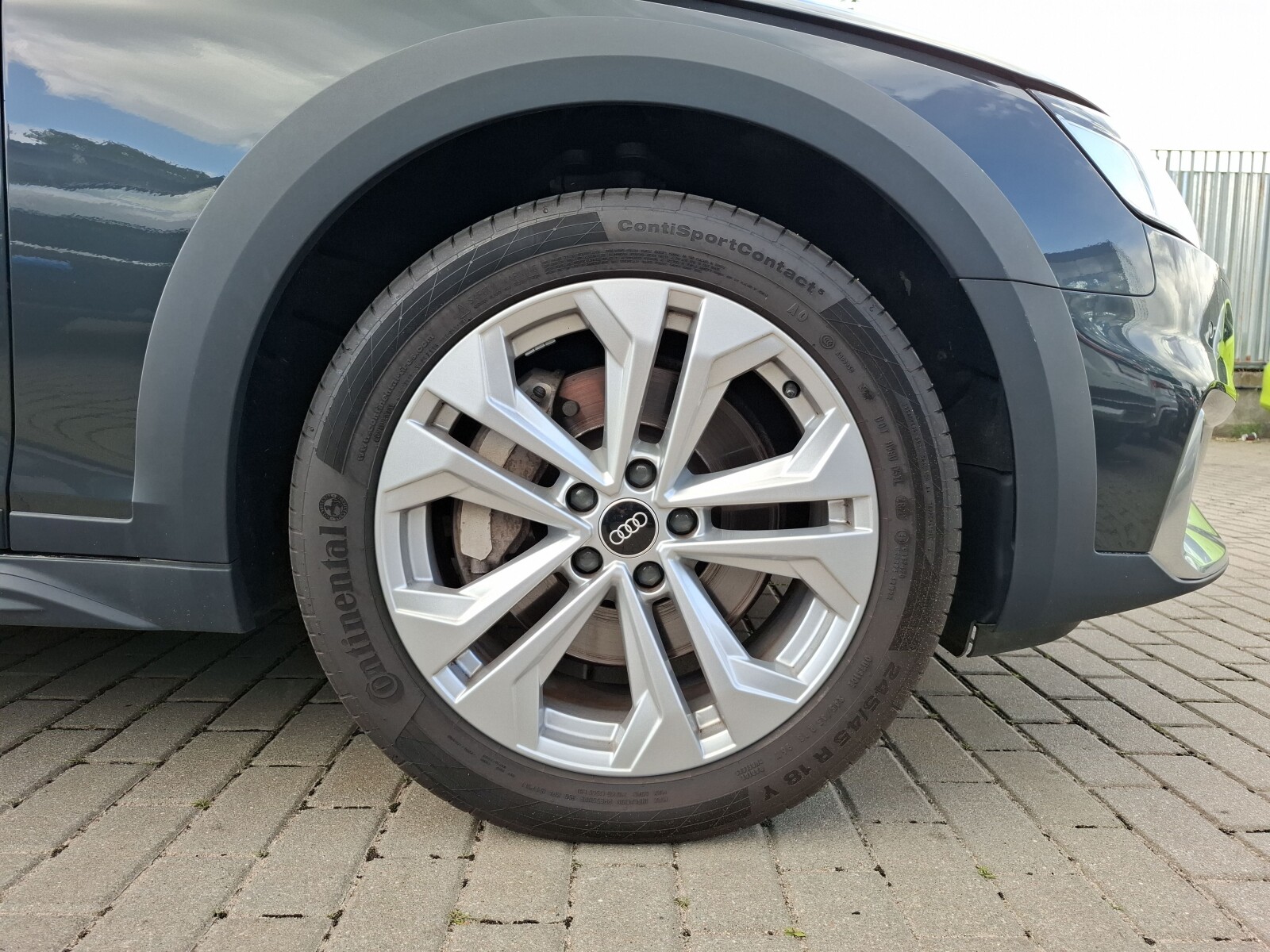 Audi A4 Allroad - zdjęcie 10