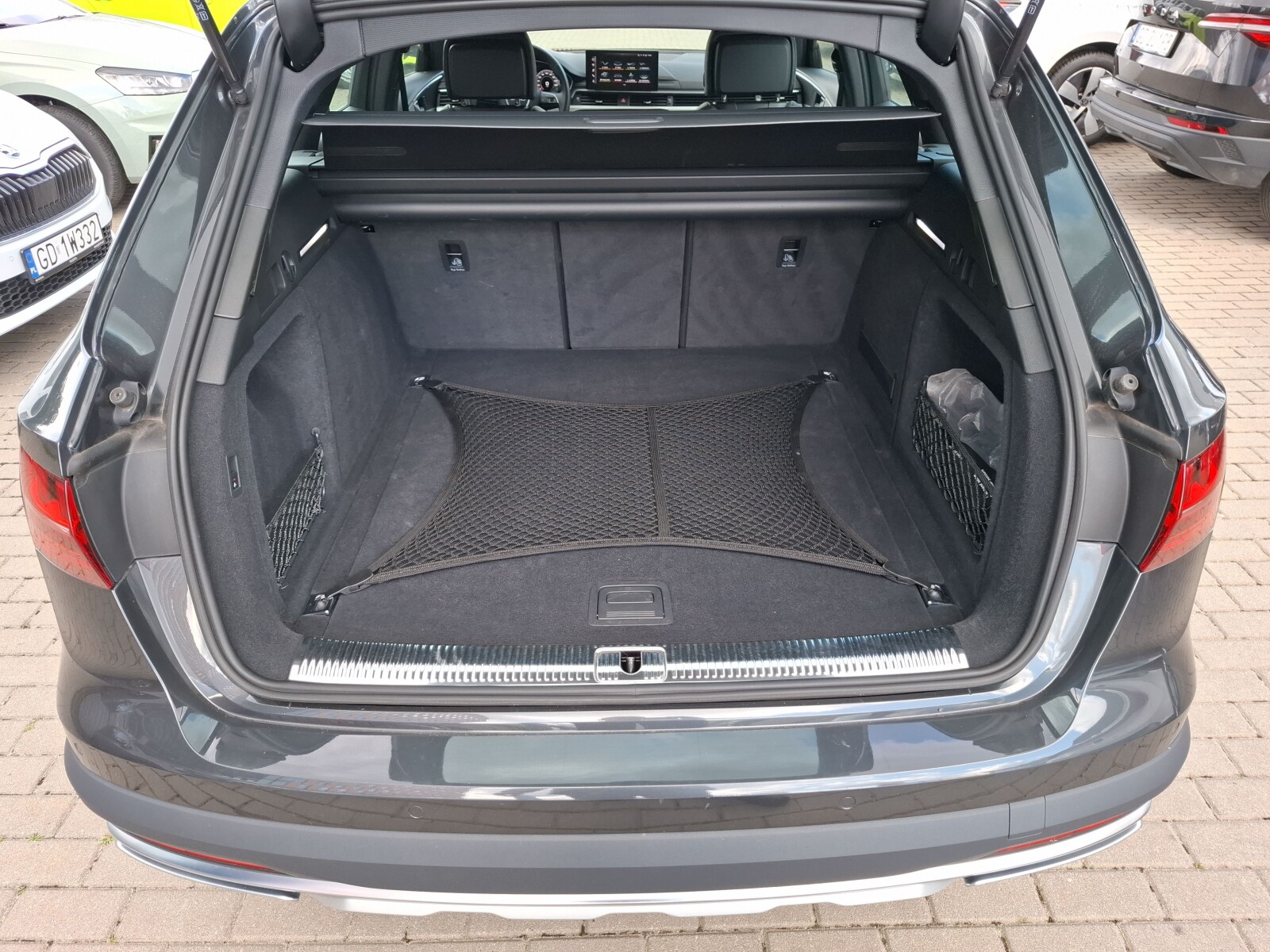Audi A4 Allroad - zdjęcie 9