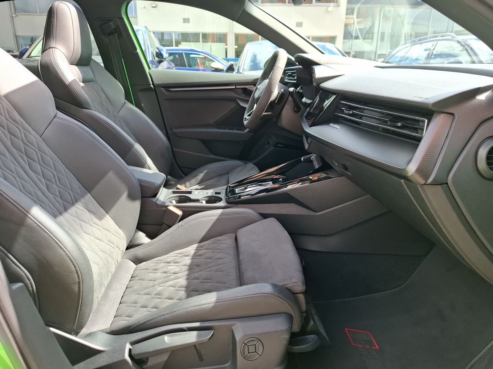 Audi RS 3 Limousine - zdjęcie 18