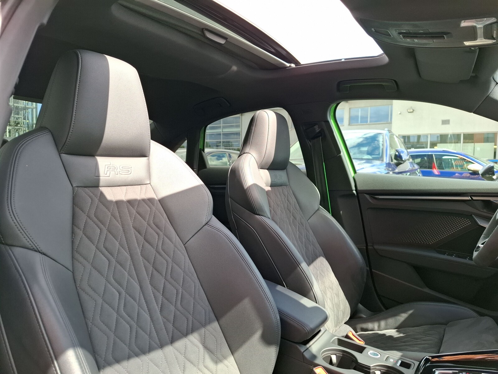 Audi RS 3 Limousine - zdjęcie 19