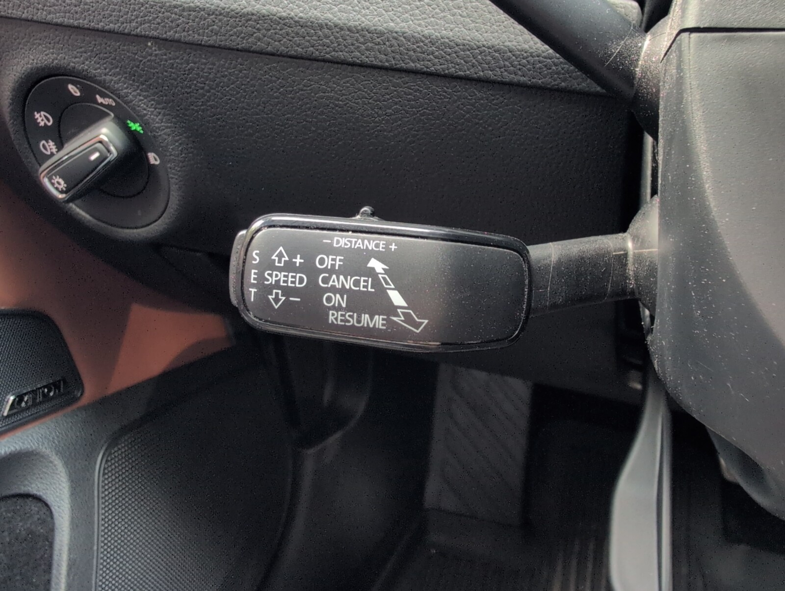 Škoda Superb Combi - zdjęcie 28