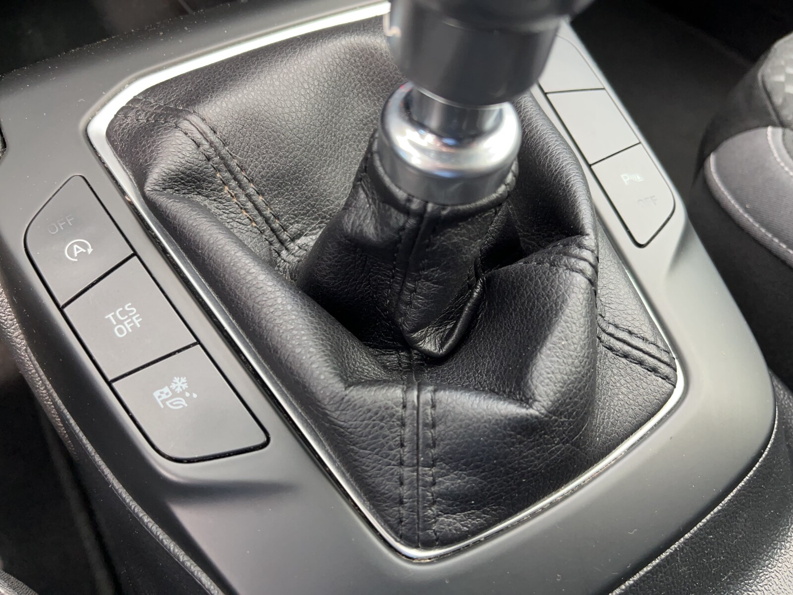 Ford Focus - zdjęcie 27