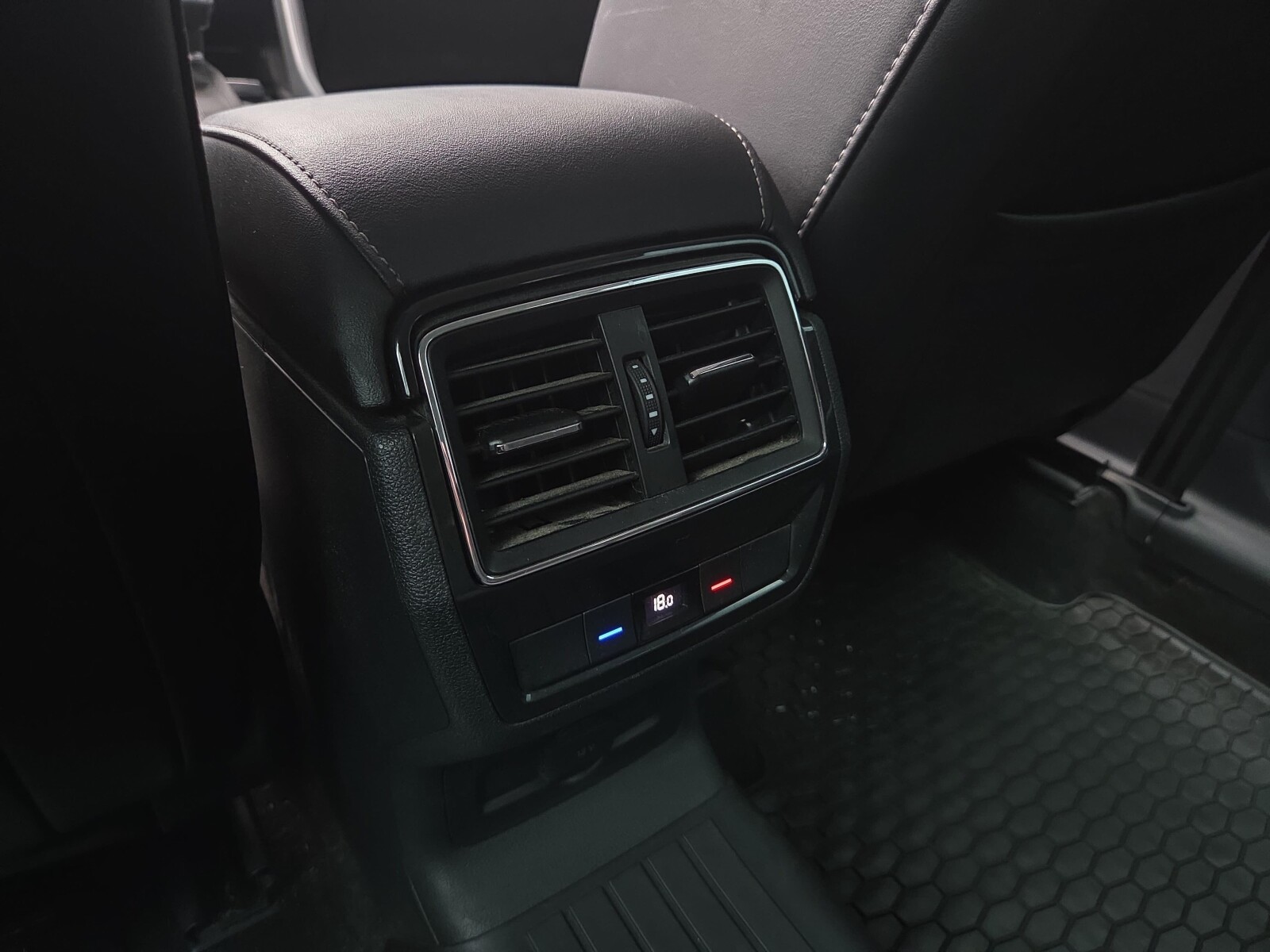 Škoda Kodiaq - zdjęcie 16