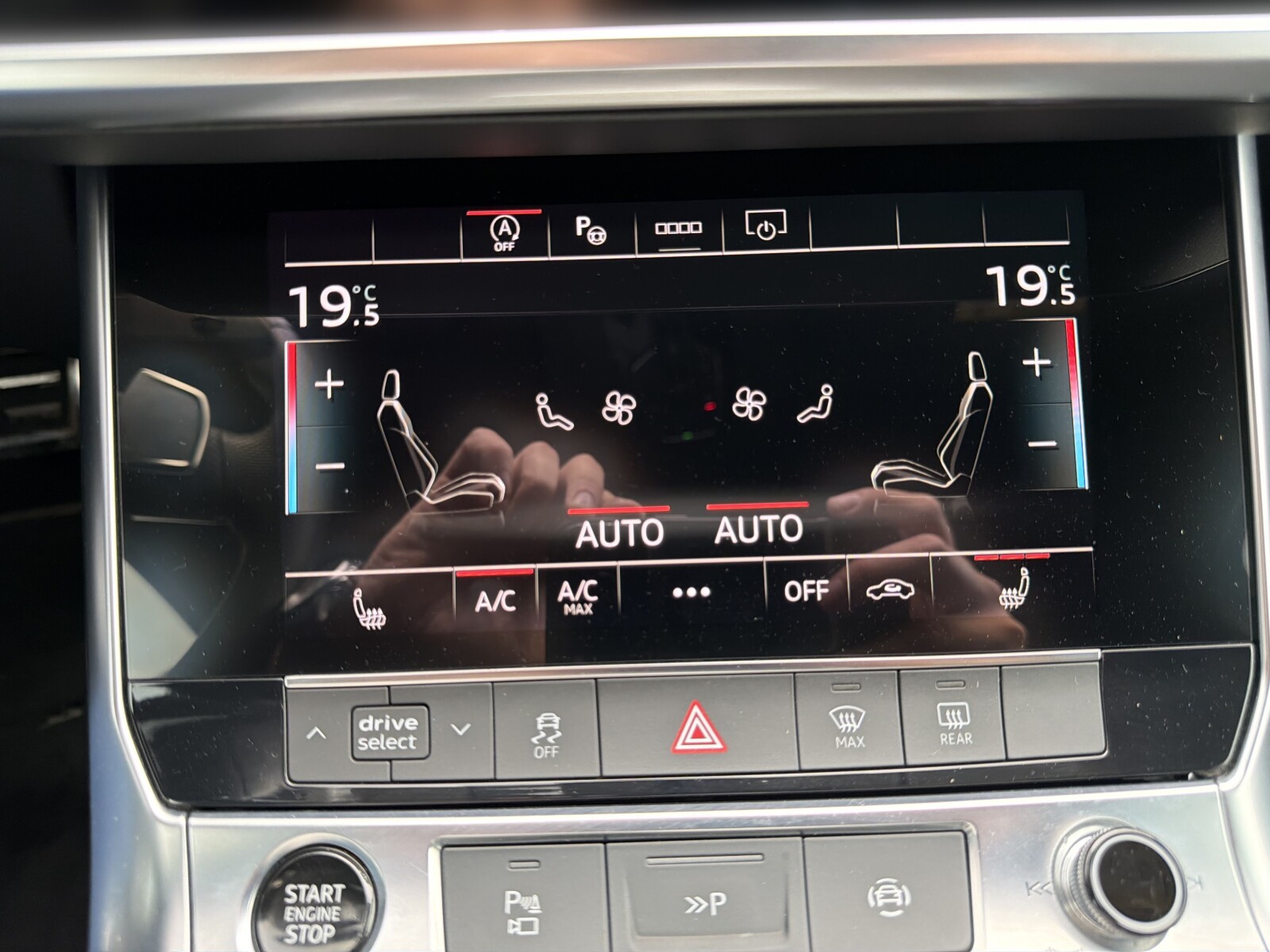 Audi A6 Avant - zdjęcie 20