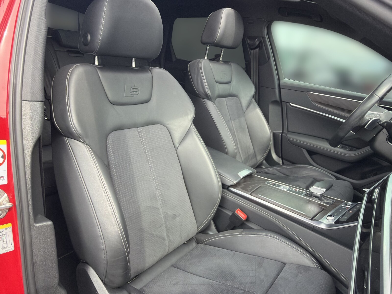 Audi A6 Avant - zdjęcie 15