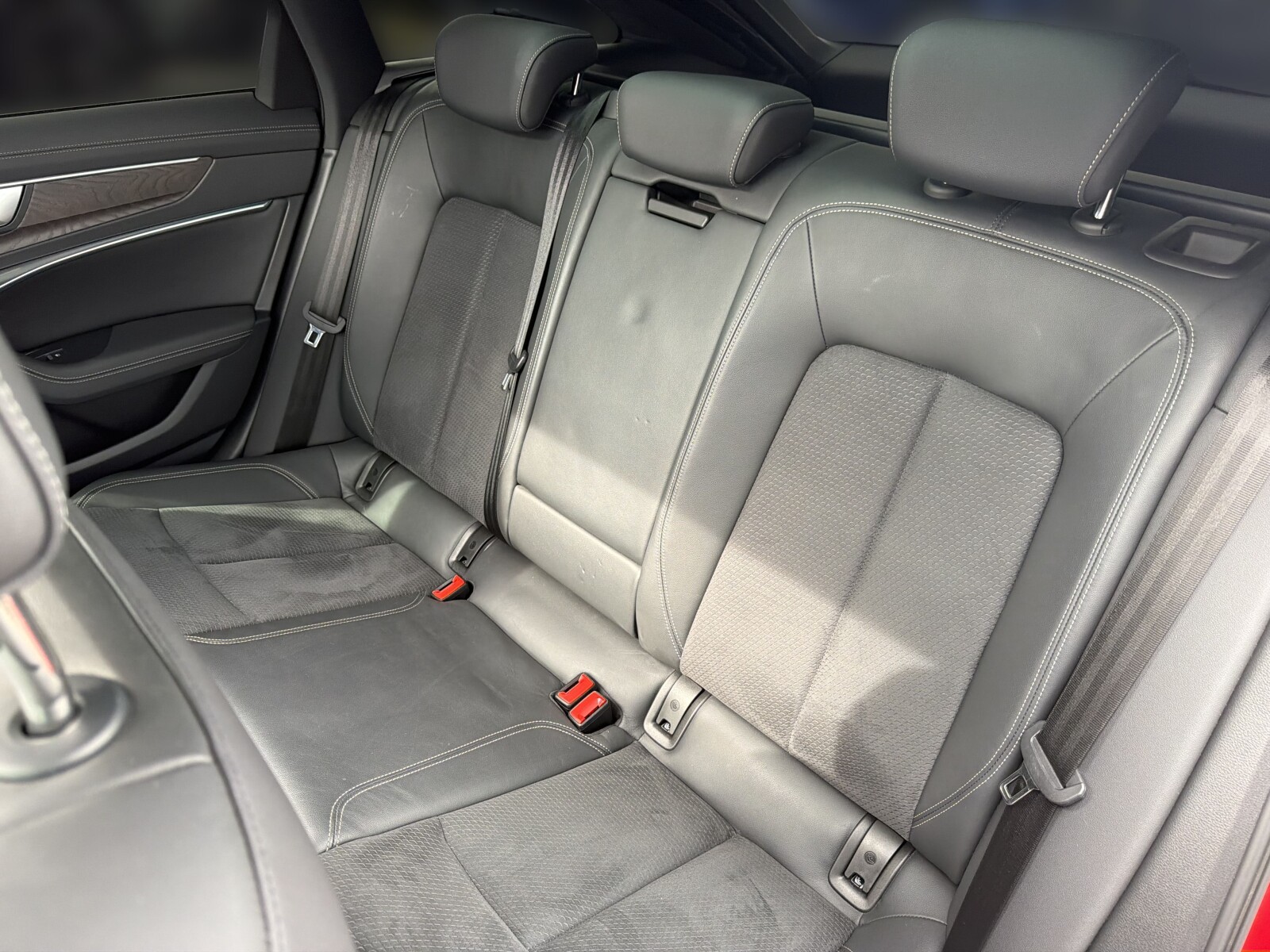 Audi A6 Avant - zdjęcie 13