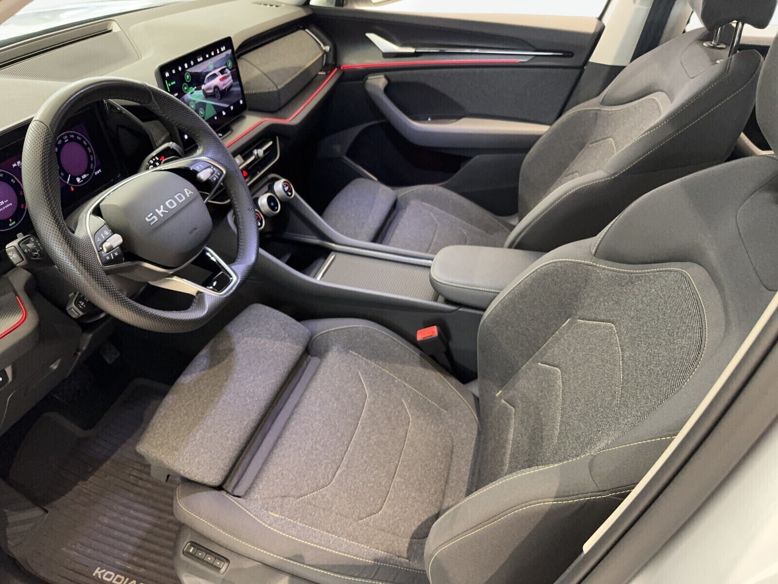 Škoda Kodiaq - zdjęcie 11