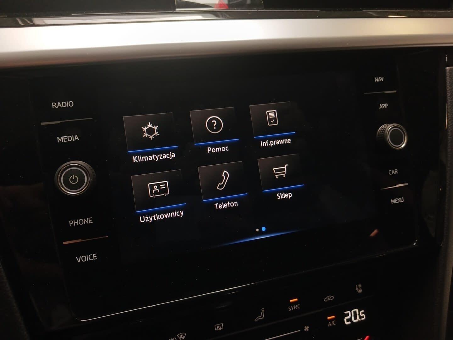 Volkswagen Arteon - zdjęcie 19