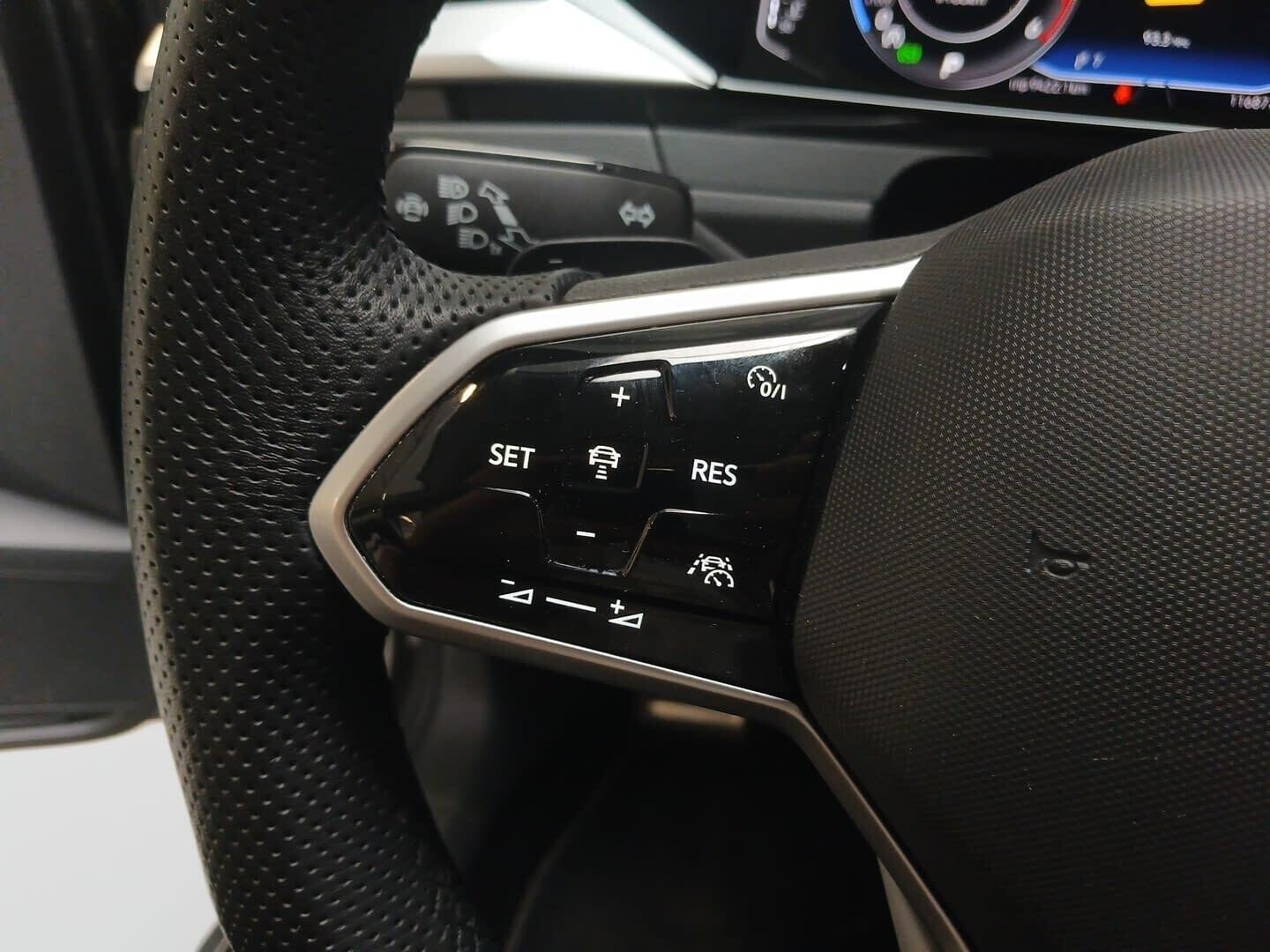 Volkswagen Arteon - zdjęcie 28