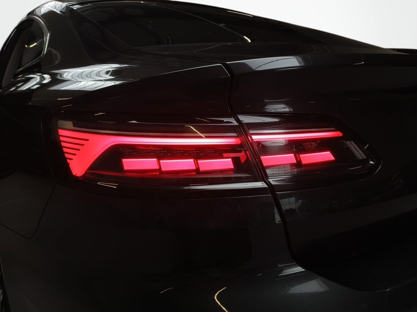 Volkswagen Arteon - zdjęcie 9