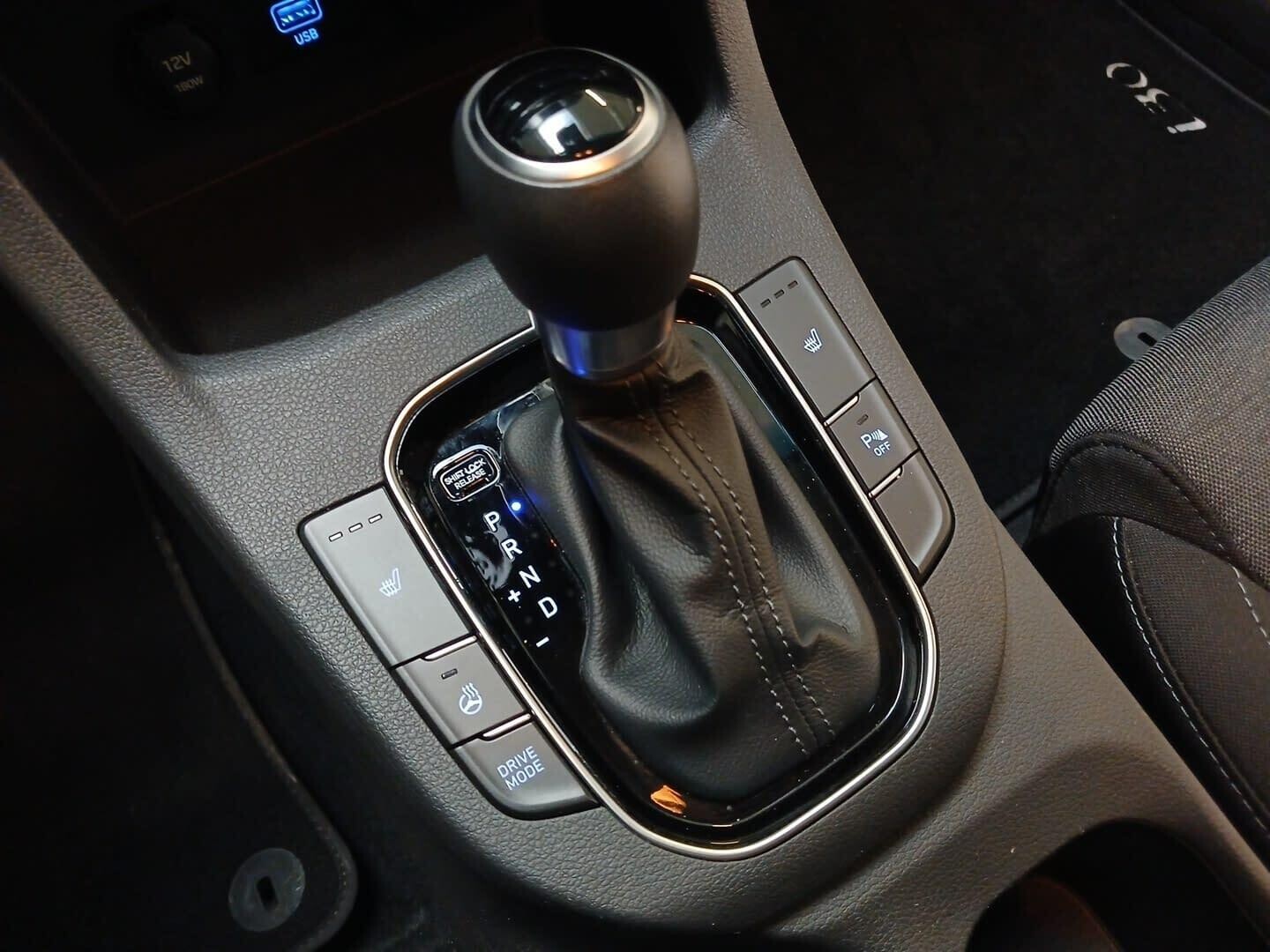 Hyundai i30 - zdjęcie 11