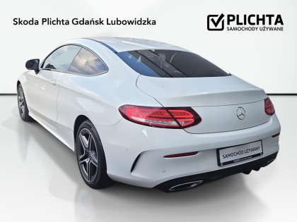 LED Navi Podgrz.fotele Kamera Android Auto/Carplay Pakiet AMG Kessy GO