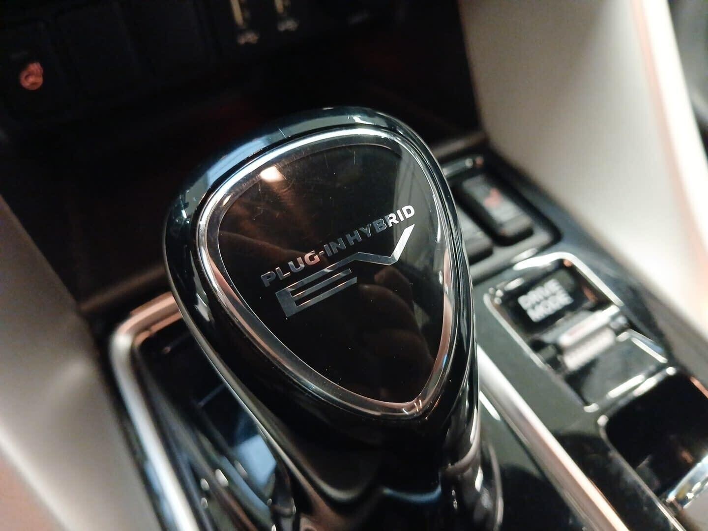 Mitsubishi Eclipse Cross - zdjęcie 18