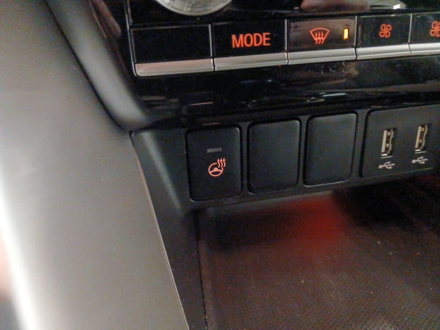 Mitsubishi Eclipse Cross - zdjęcie 21