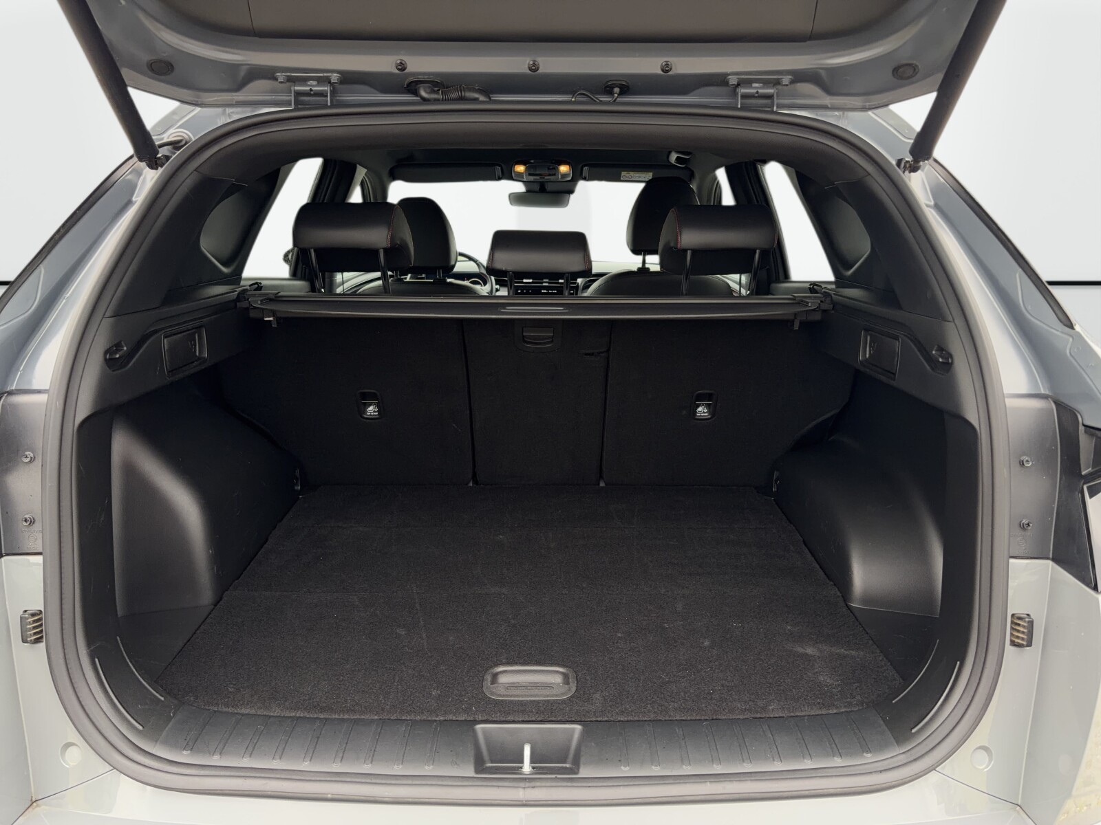 Hyundai Tucson - zdjęcie 25