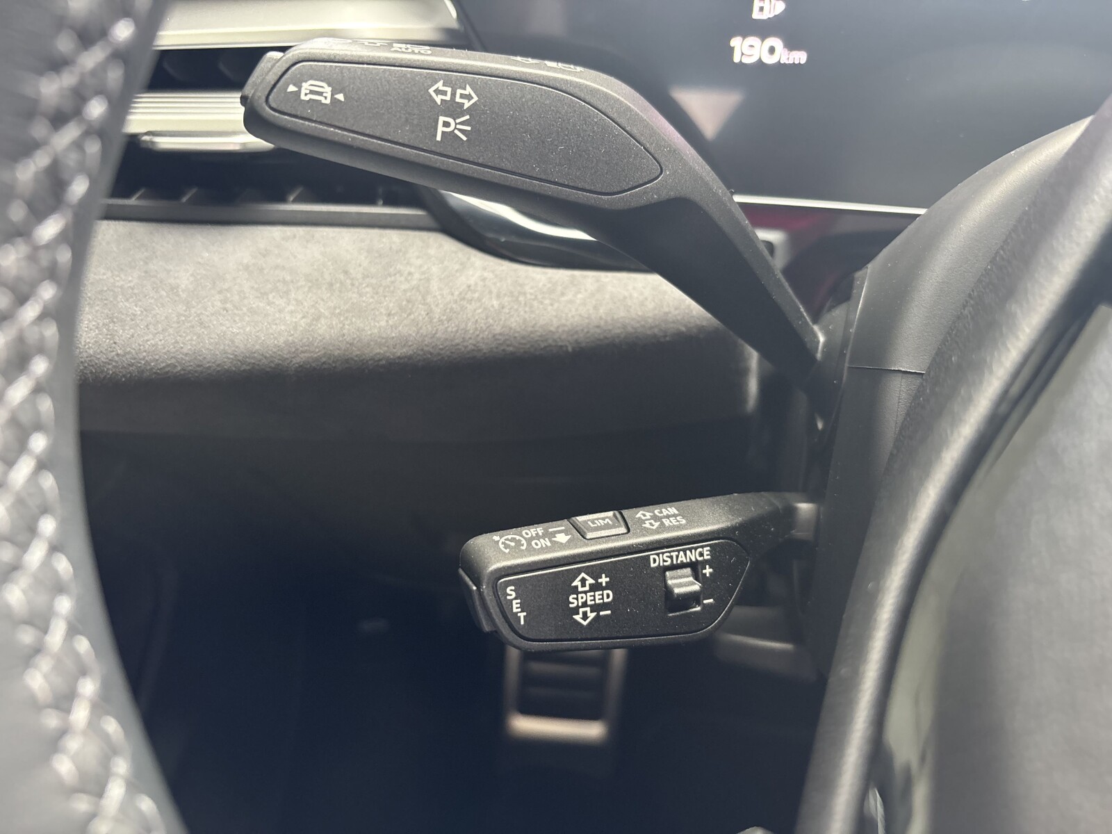 Audi A6 Avant - zdjęcie 13