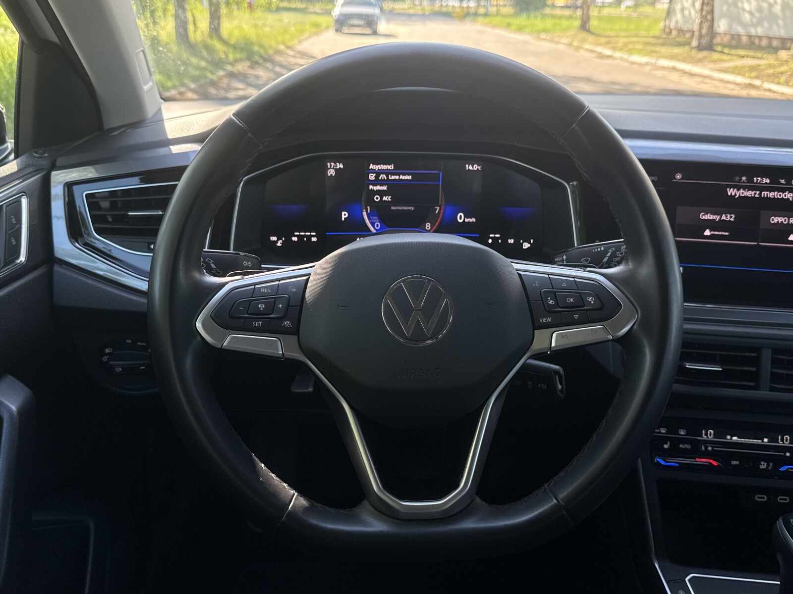 Volkswagen Taigo - zdjęcie 16