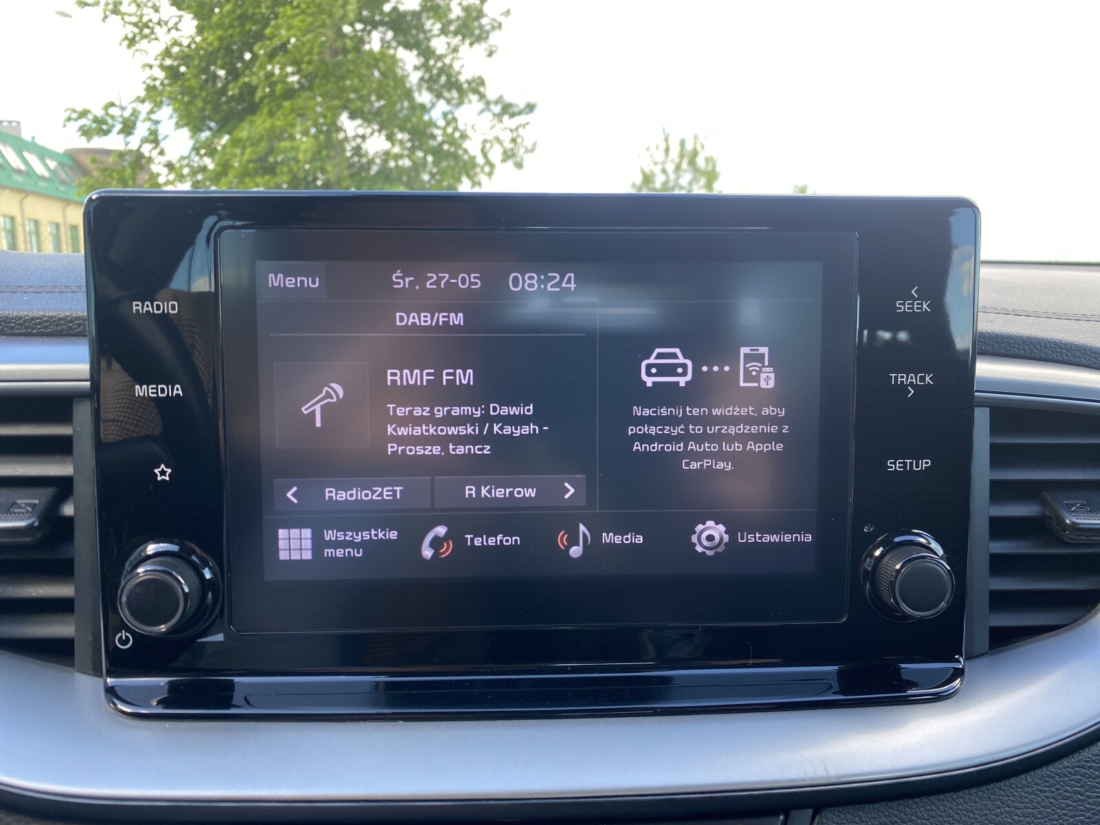 Kia Ceed - zdjęcie 24