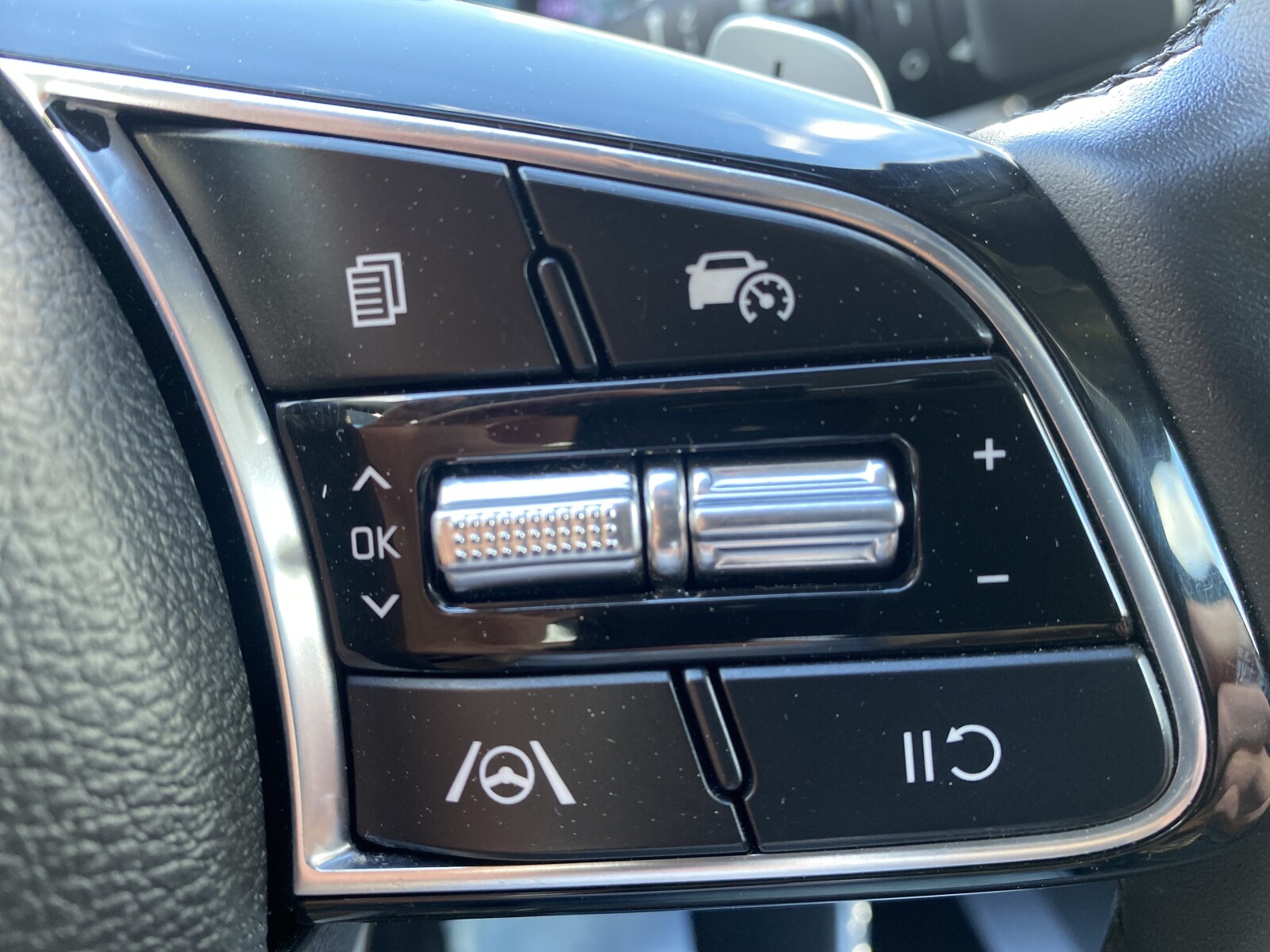 Kia Ceed - zdjęcie 20
