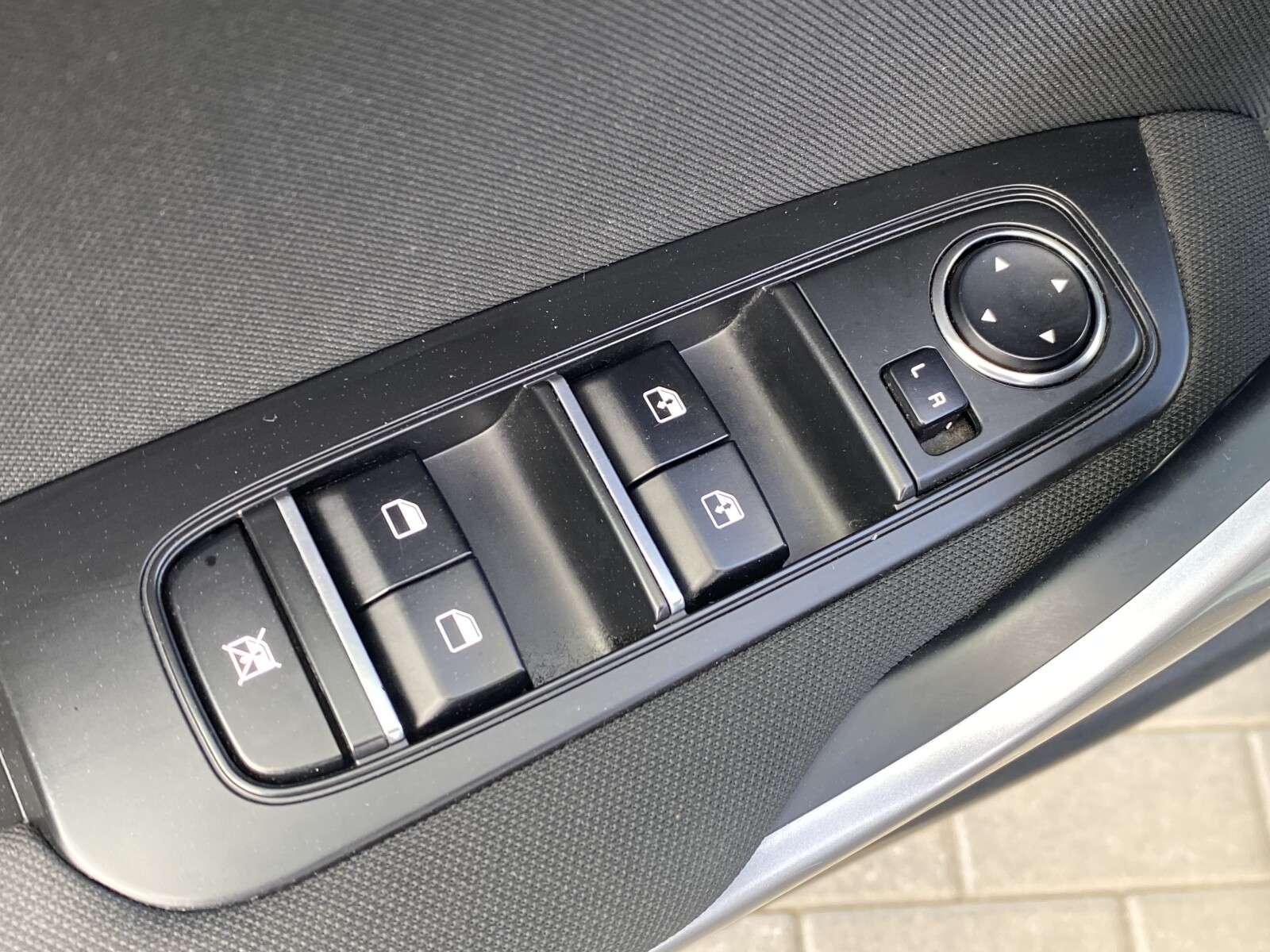 Kia Ceed - zdjęcie 15
