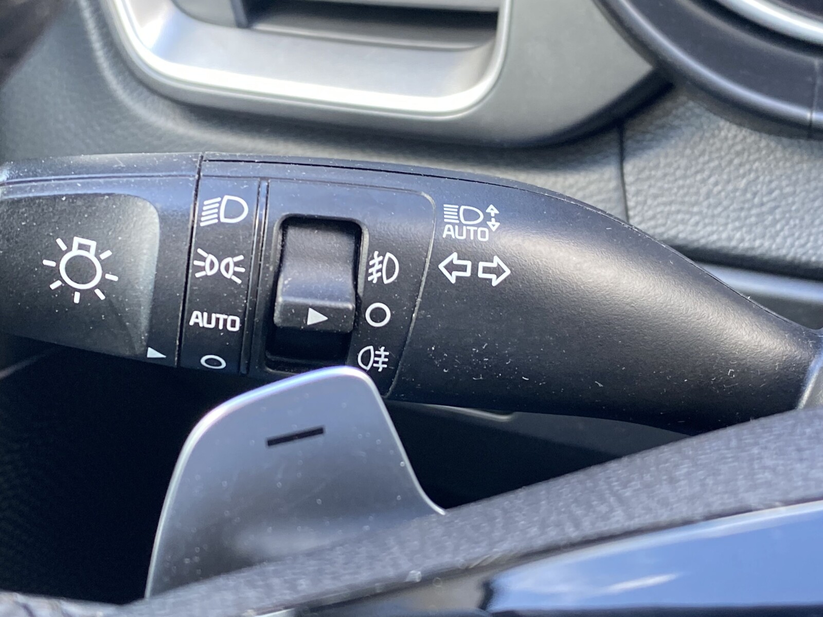 Kia Ceed - zdjęcie 22