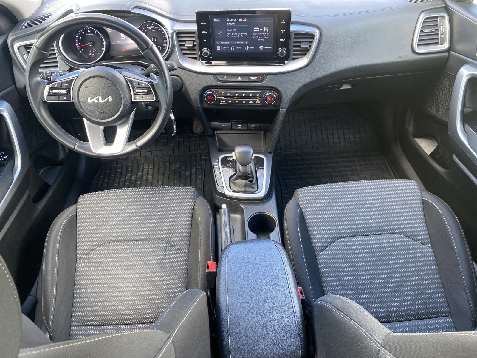 Kia Ceed - zdjęcie 11