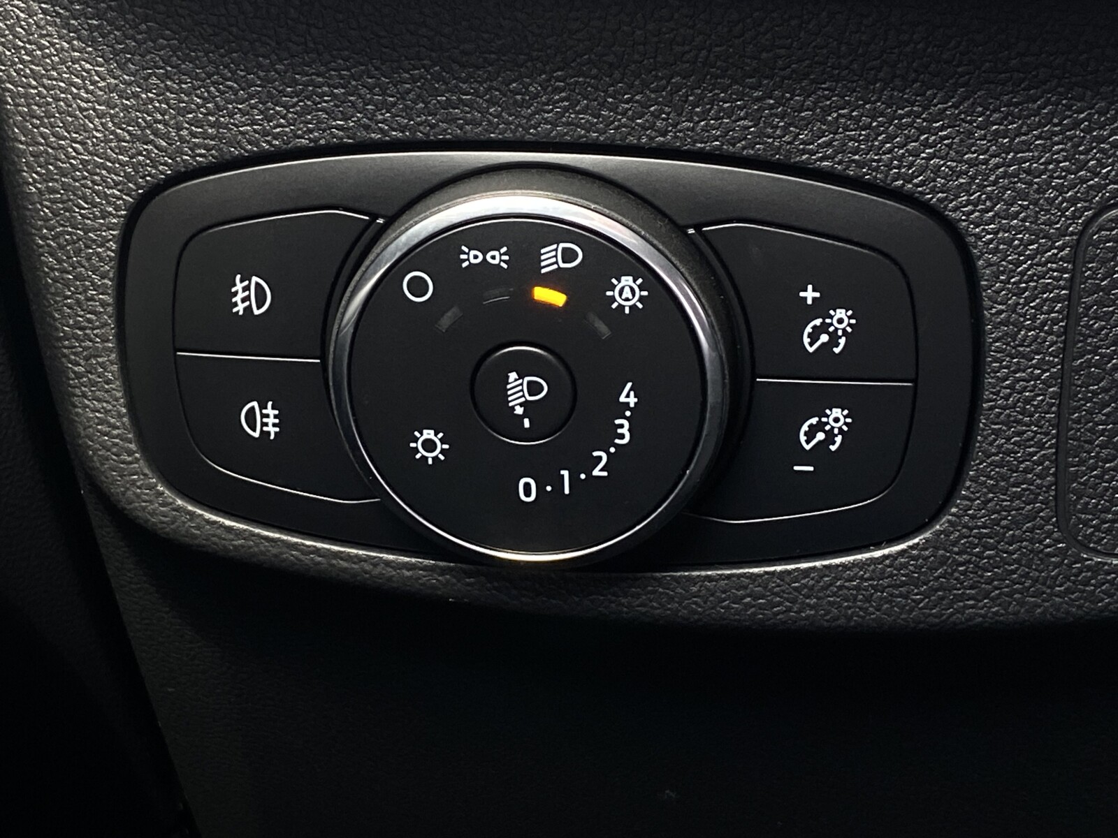 Ford Focus - zdjęcie 21