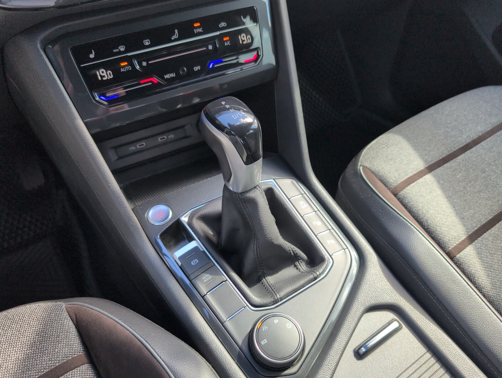 Seat Tarraco - zdjęcie 34